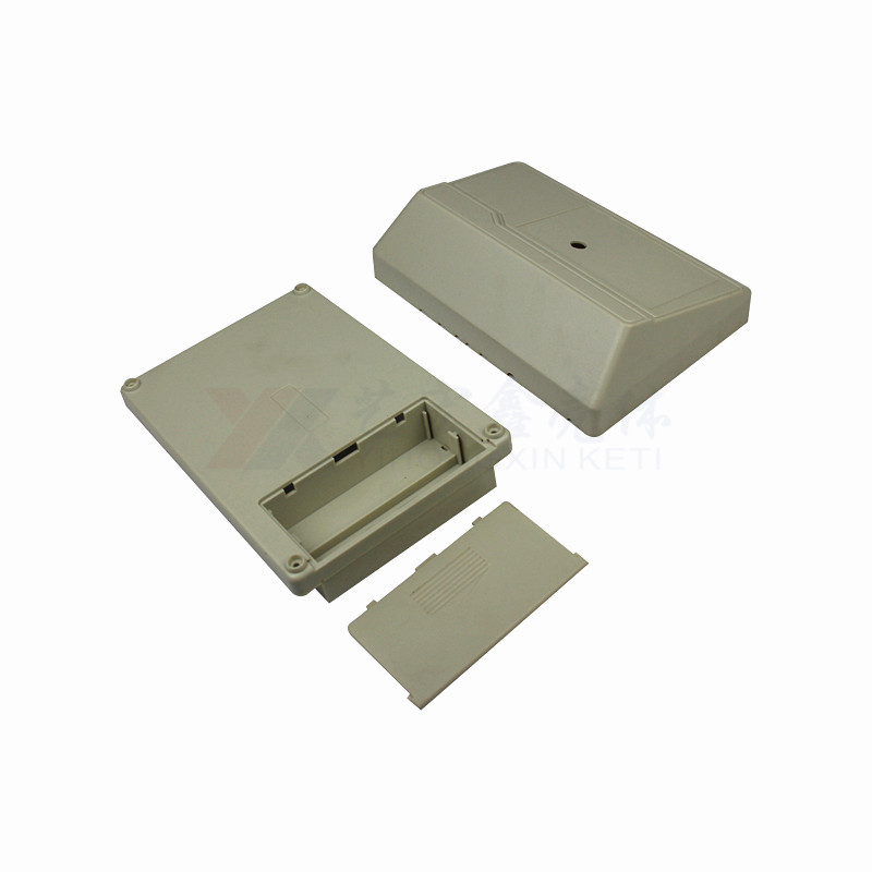 臺(tái)式機(jī)箱