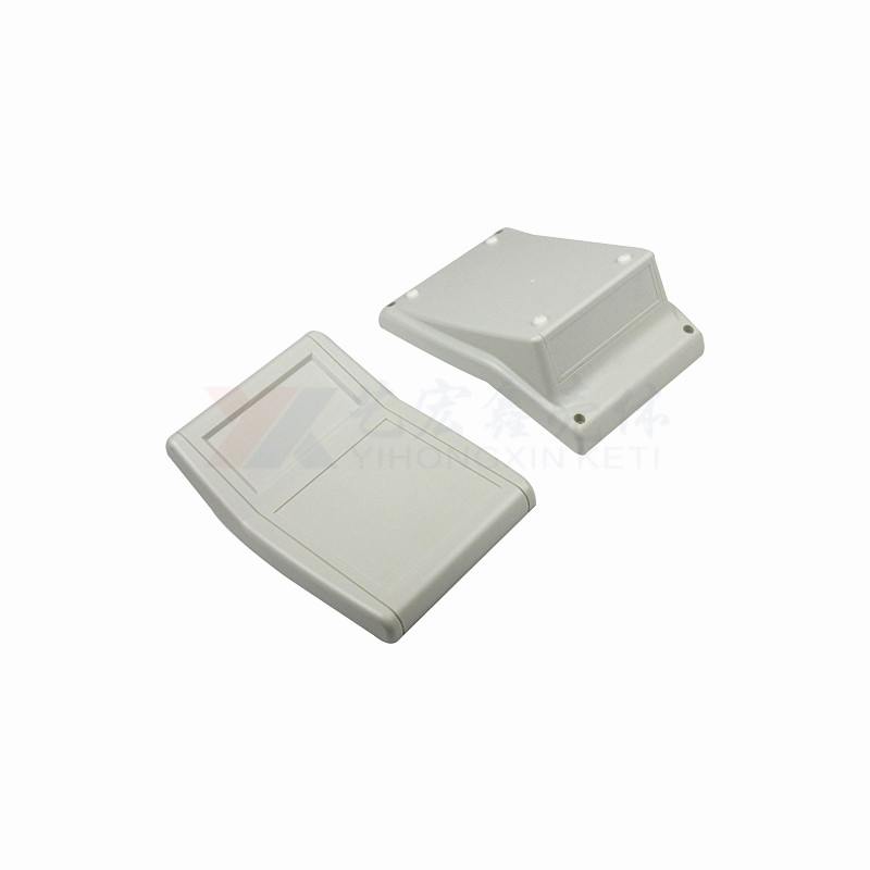 臺(tái)式機(jī)箱