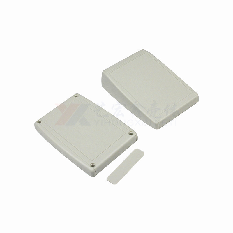 臺(tái)式機(jī)箱