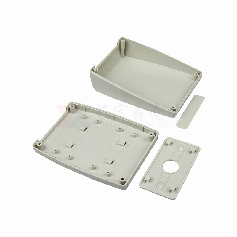 臺(tái)式機(jī)箱